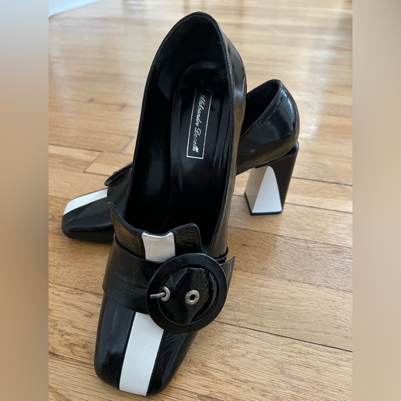 Shoes/ heels by Aleksandro Donneli - Picture 12 of 13